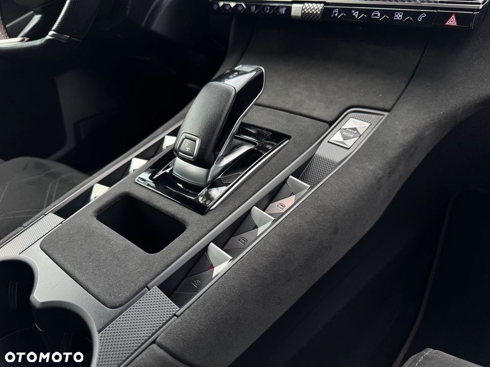 DS Automobiles DS 7 Crossback - 29