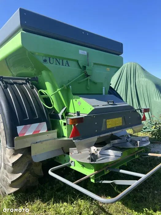 Unia RCW 8200+ - 2