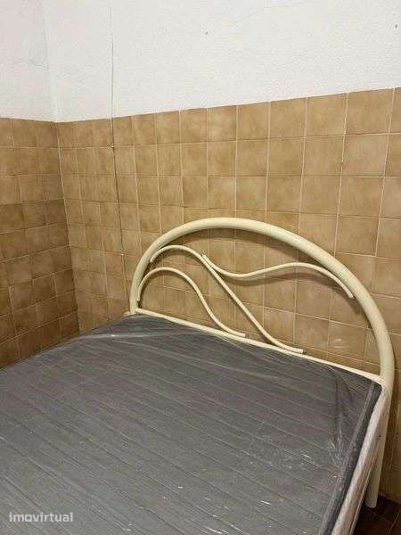Apartamento T2 R/C Pronto a Habitar (Mobilado/Equipado) - Grande imagem: 2/12