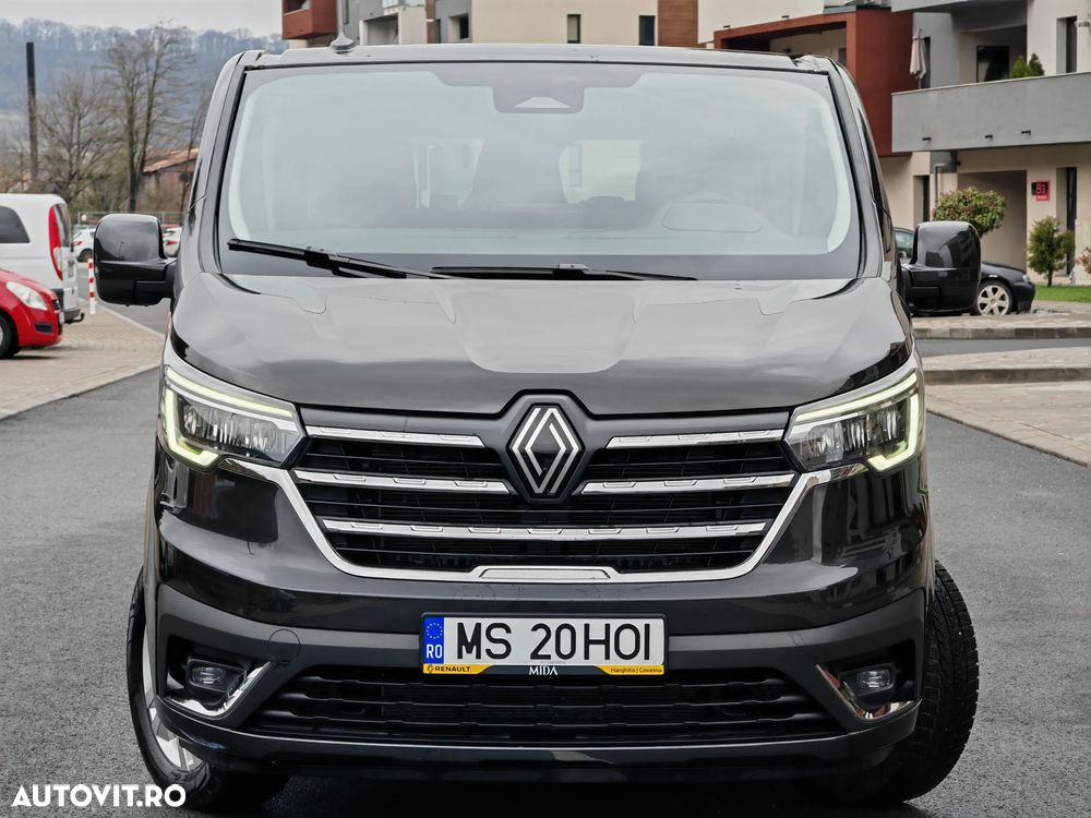 Renault Trafic 2.0 Blue dCi 110 S&S L1 8+1 Zen - 2