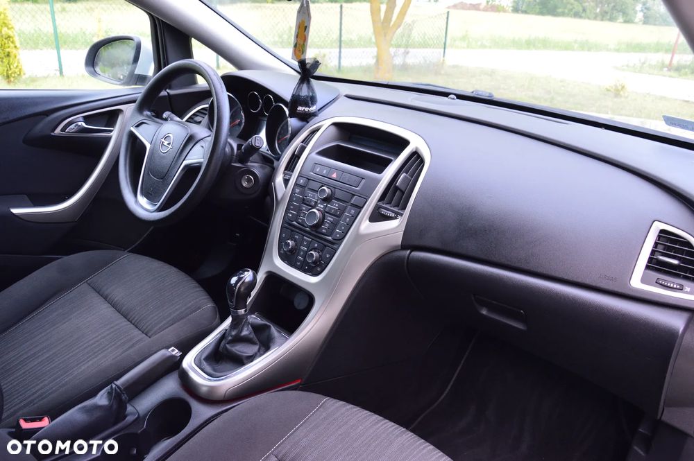 Opel Astra - 19