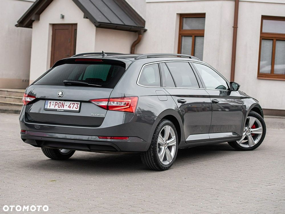 Skoda Superb 1.6 TDI Ambition Greenline - 16