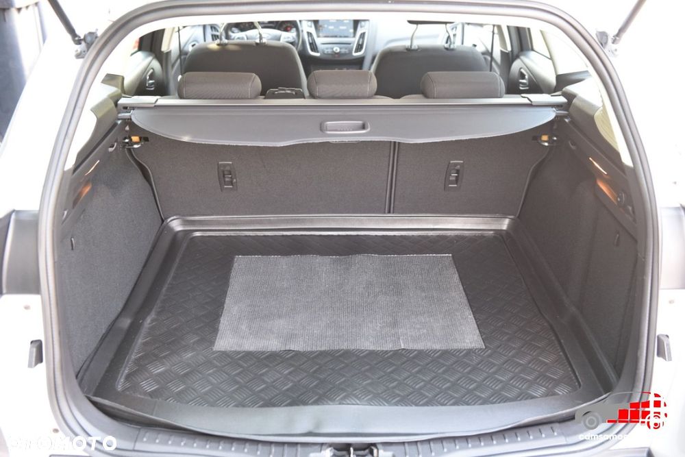 Ford Focus - 19