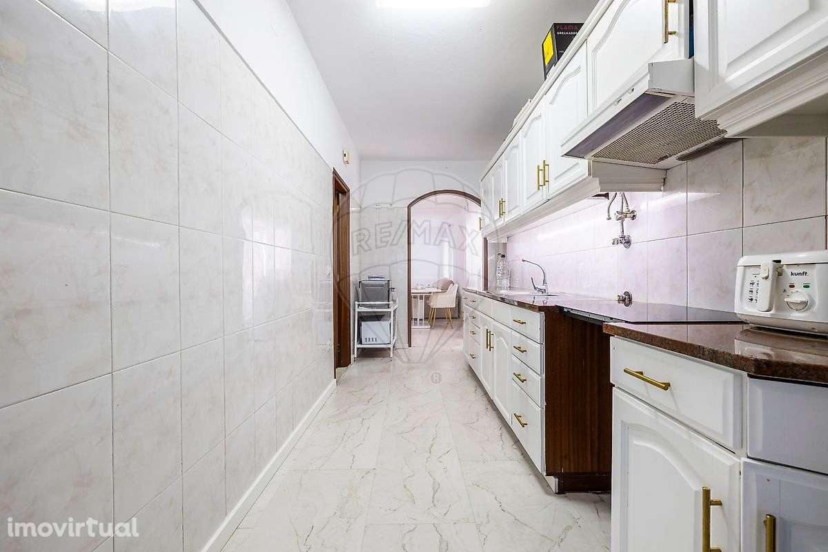 Moradia T2 para venda - Grande imagem: 2/22