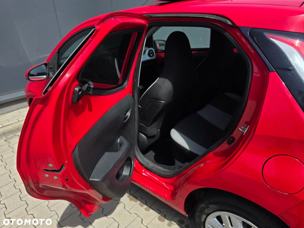 Toyota Aygo 1.0 VVT-i Sprint EU6 - 17
