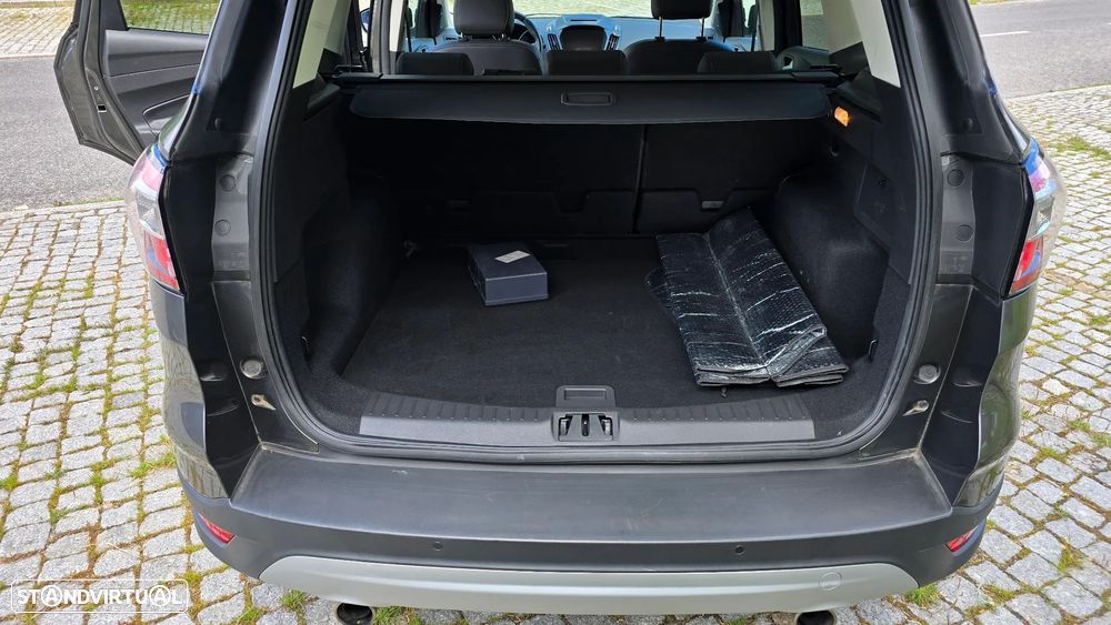 Ford Kuga 1.5 TDCi Titanium - 12