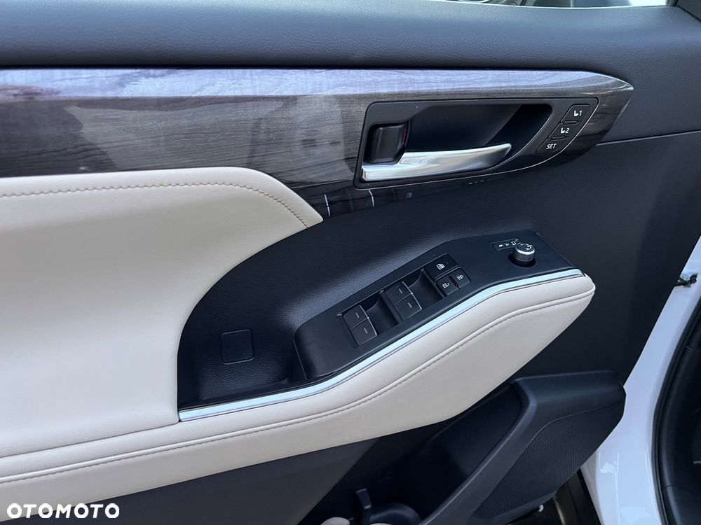 Toyota Highlander 2.5 Hybrid Prestige - 13