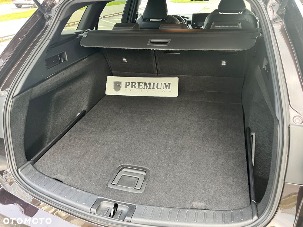 Toyota Corolla 1.8 Hybrid Comfort - 28