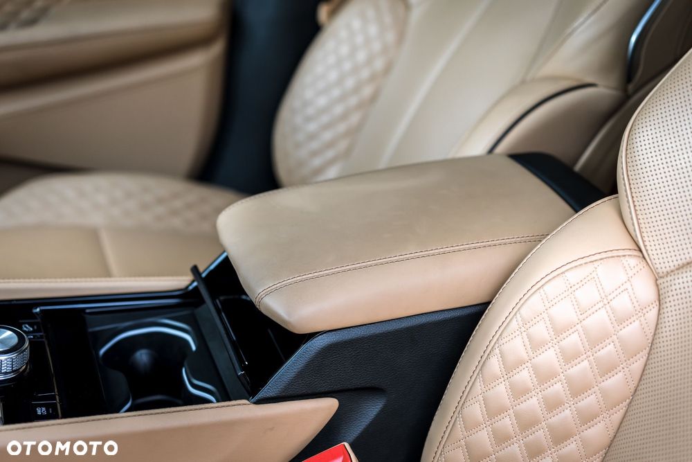 Jeep Grand Cherokee 3.6 V6 Summit - 13