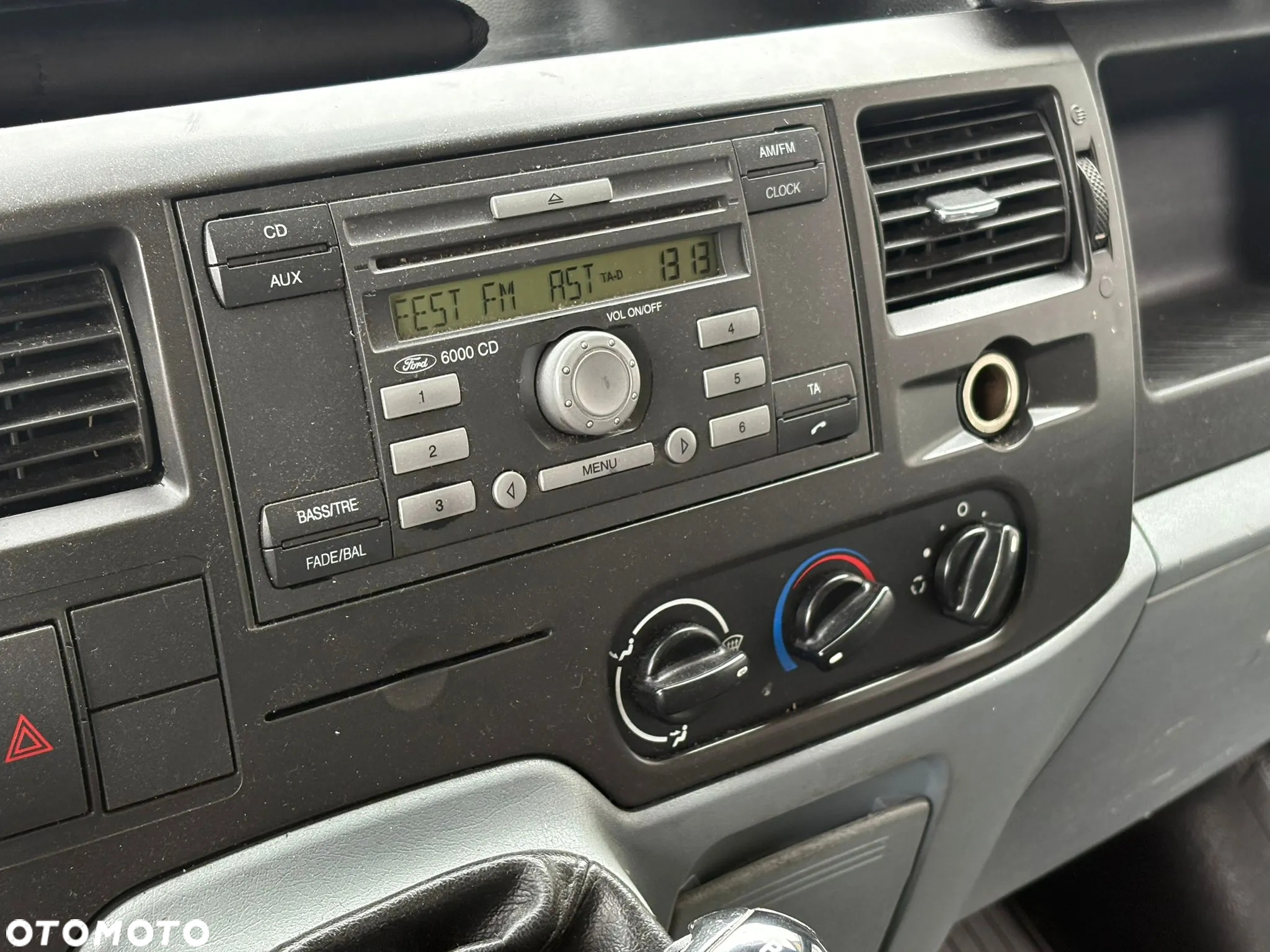 Ford Transit - 9