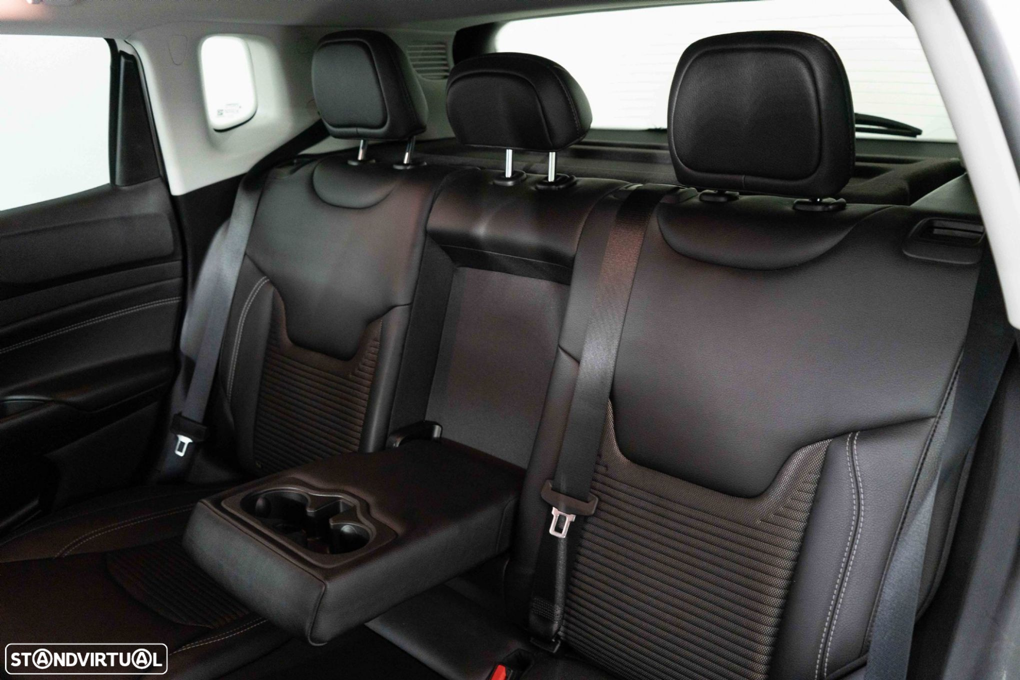 Jeep Compass 1.3 TG 4Xe Limited - 9