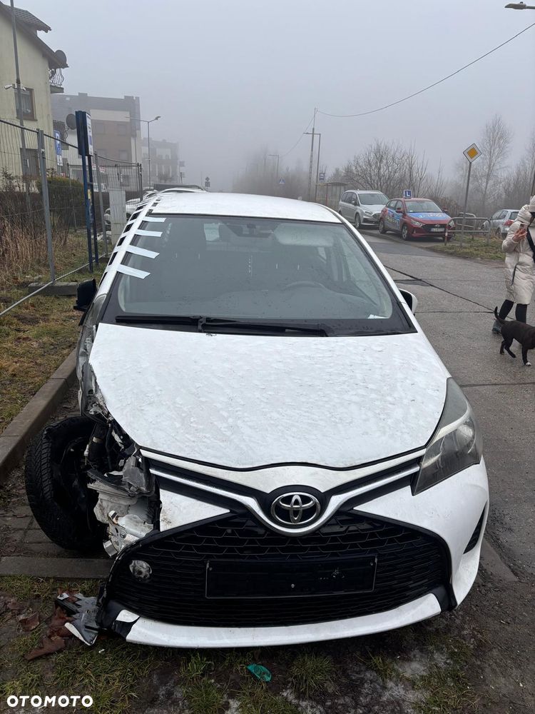 Toyota Yaris 1.0 Active - 2