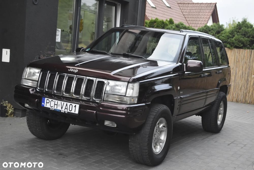 Jeep Grand Cherokee - 1