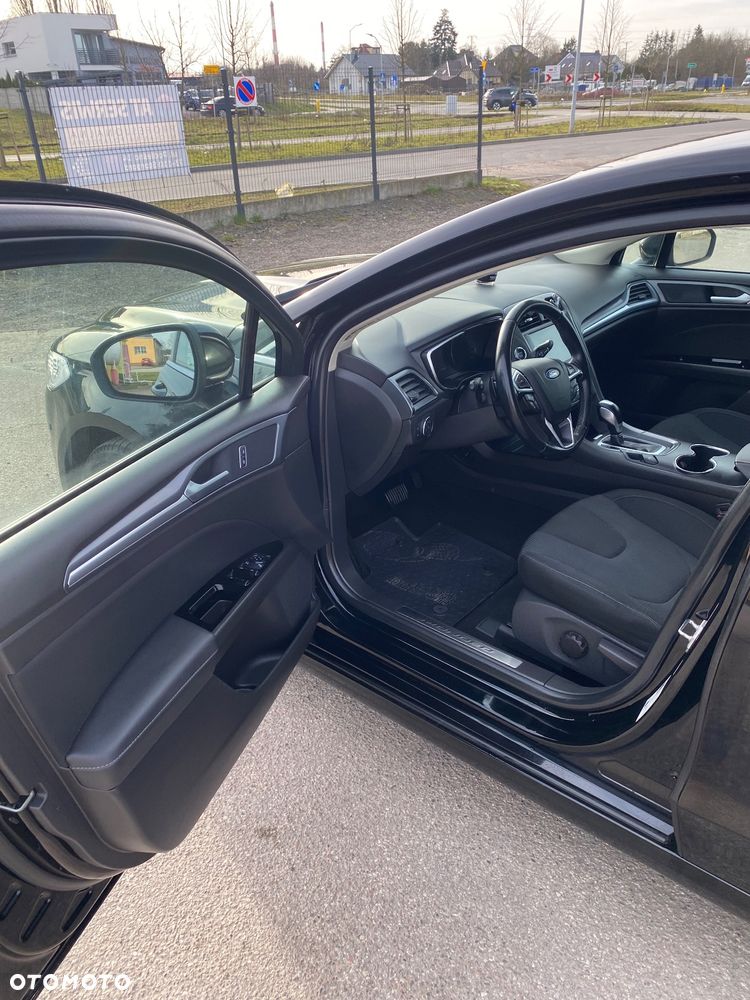 Ford Mondeo 2.0 TDCi Titanium PowerShift - 13