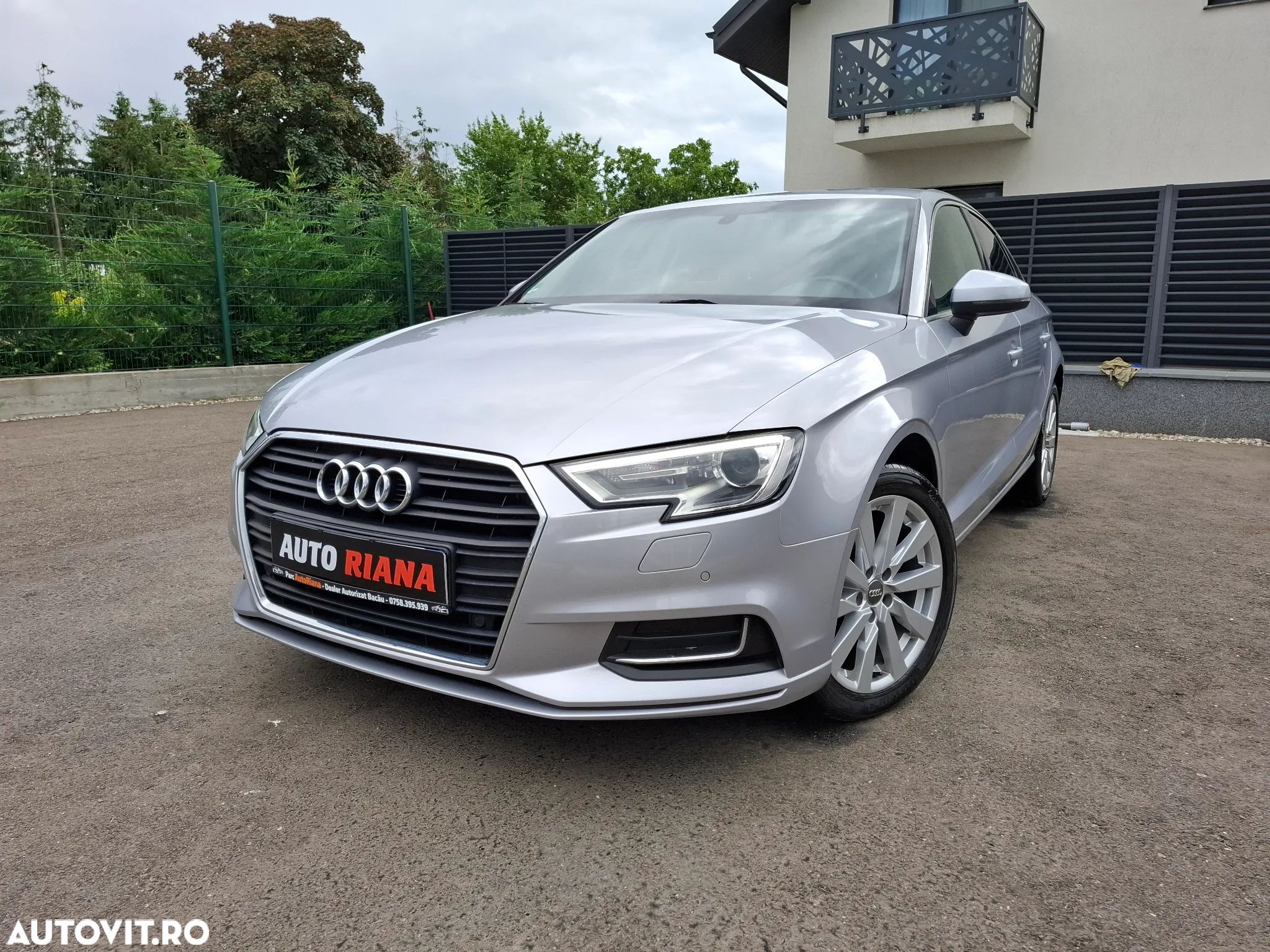 Audi A3 1.6 TDI Design - 1