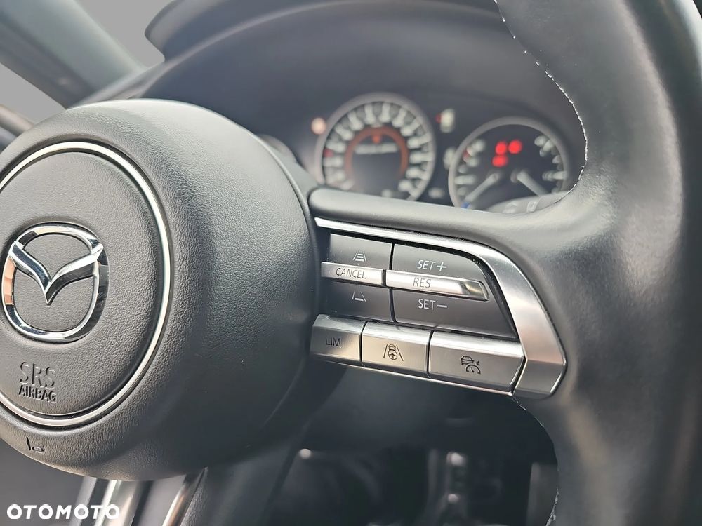 Mazda 3 2.0 mHEV Hikari - 21