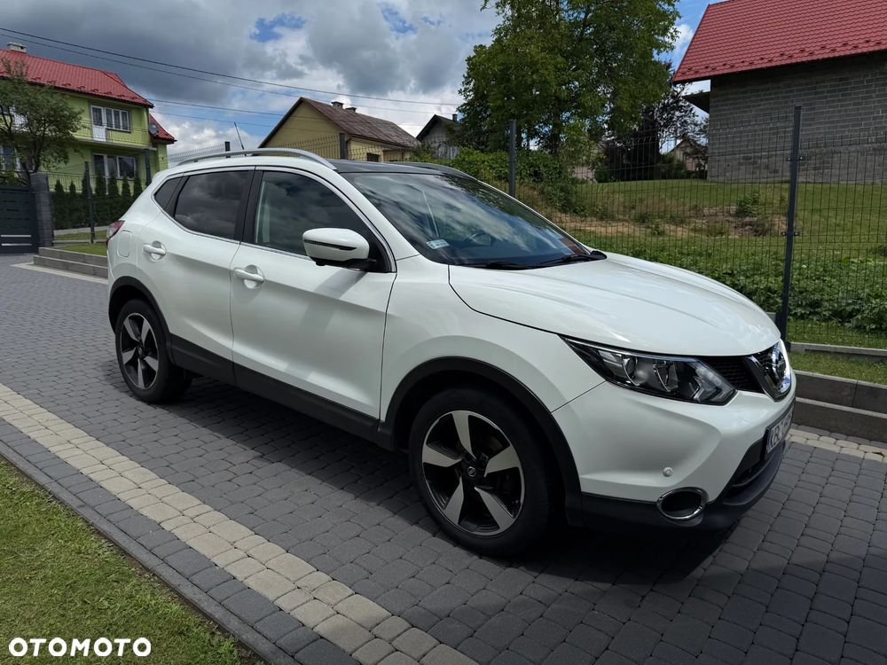 Nissan Qashqai 1.5 dCi Tekna - 4