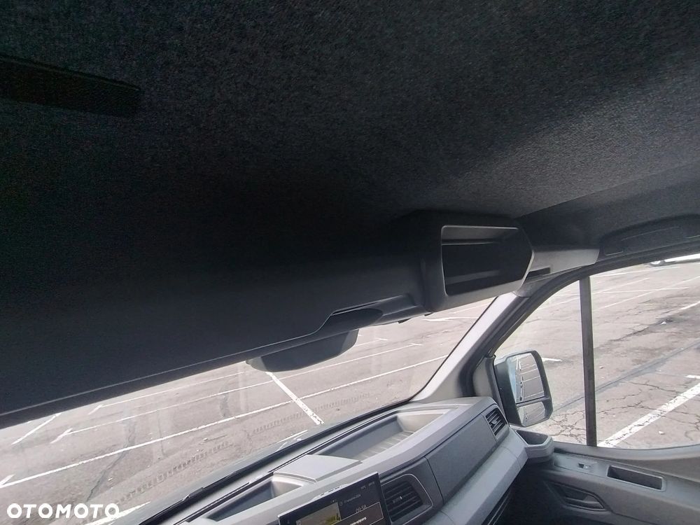 Nissan Interstar - 30