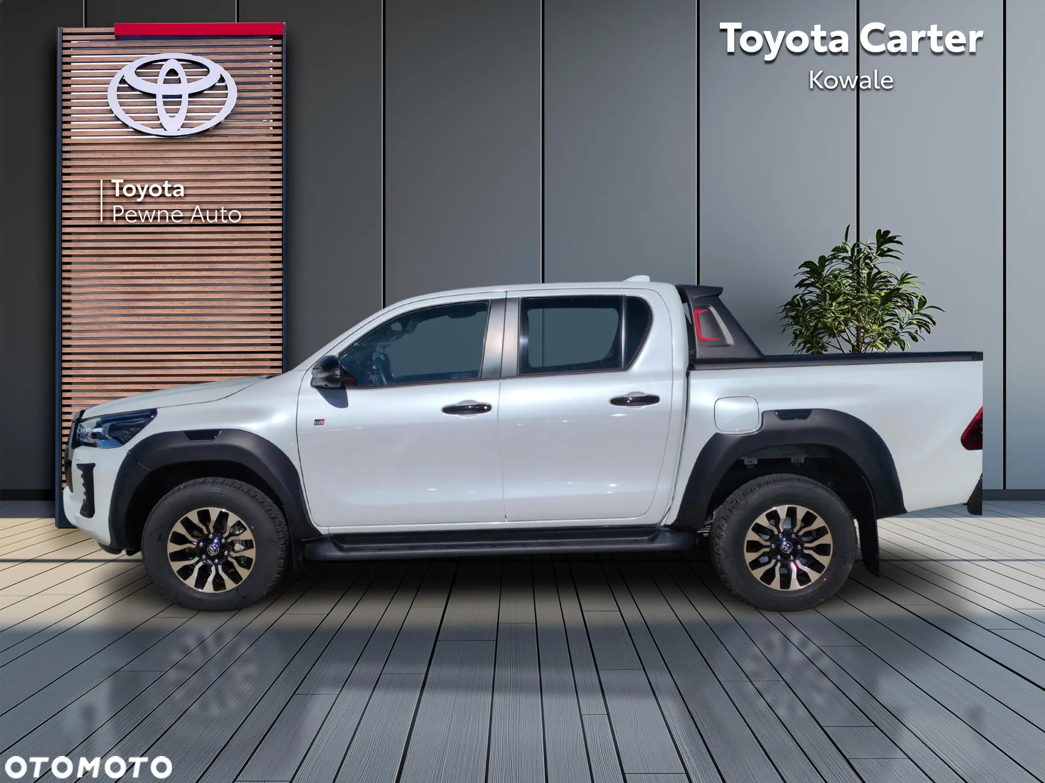 Toyota Hilux 2.8 D-4D Double Cab GR Sport 4x4 - 2