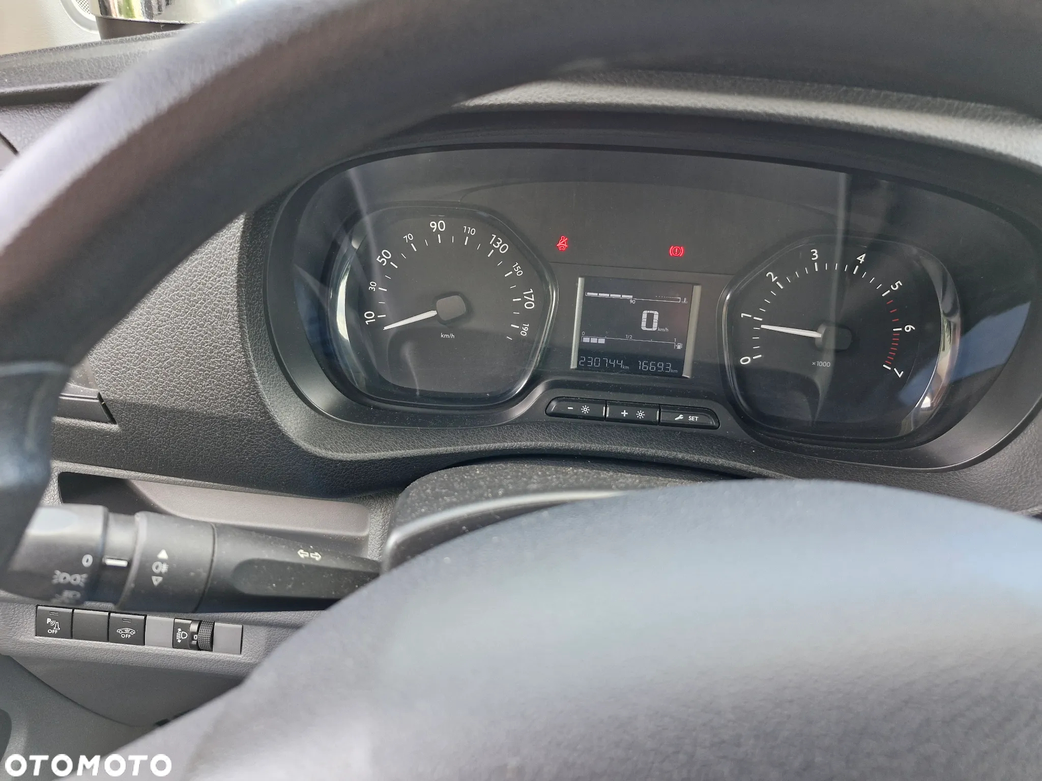 Peugeot Expert - 2