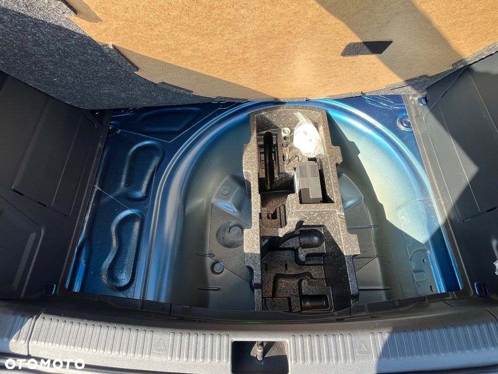 Skoda Fabia 1.0 TSI Monte Carlo - 23