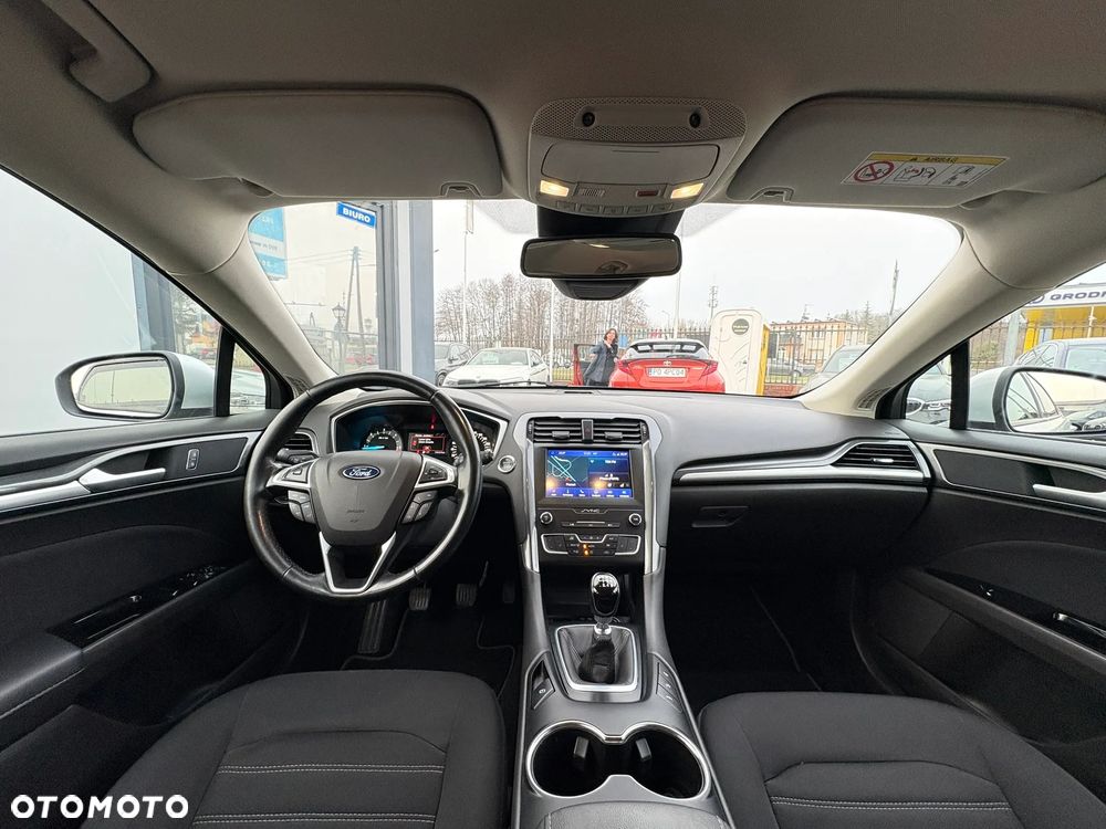 Ford Mondeo 2.0 EcoBlue Trend - 24