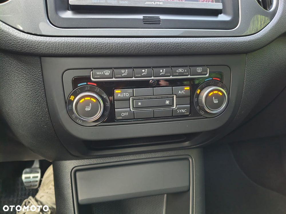 Volkswagen Tiguan - 17