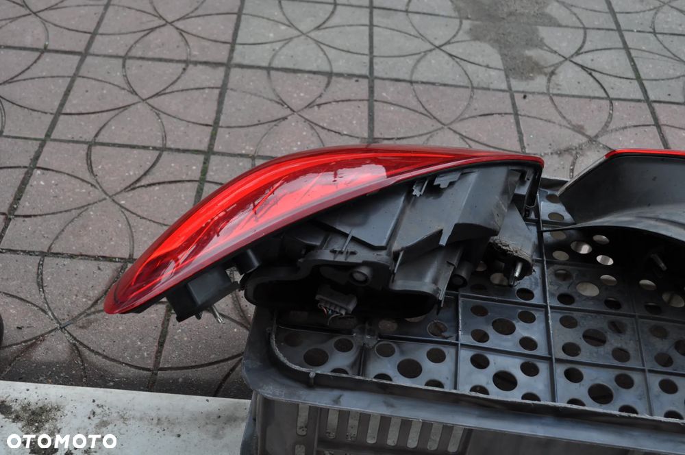 reno megane III coupe lampa prawa WYSYŁKA - 4