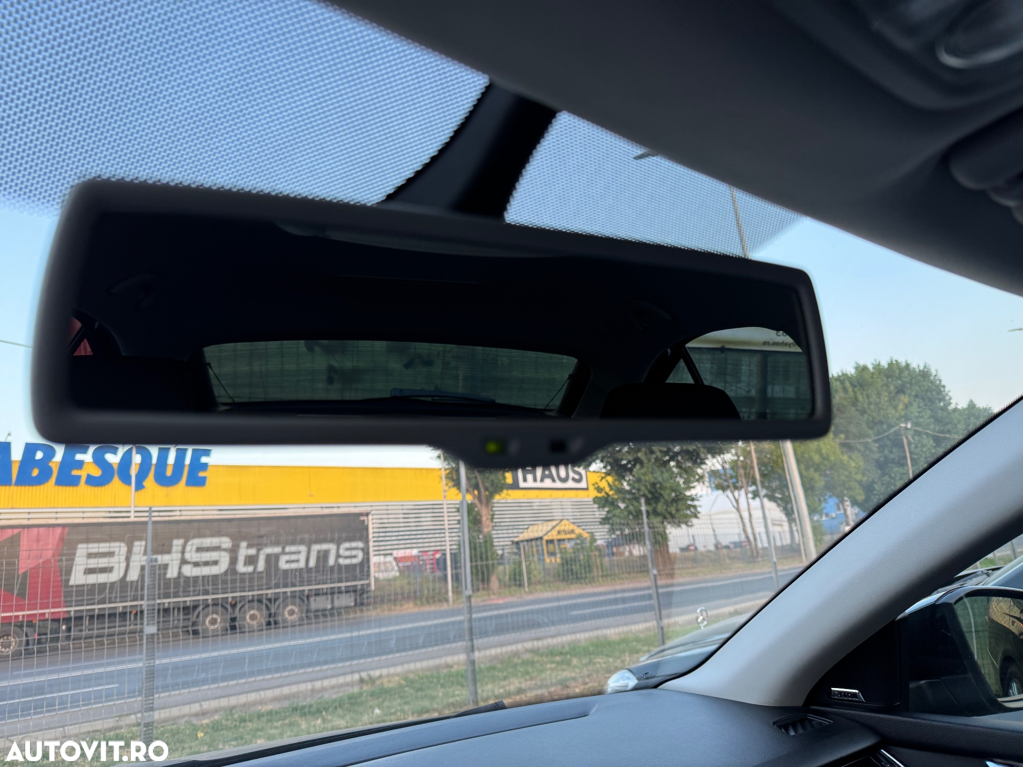 Skoda Octavia 1.6 TDI DPF DSG Elegance - 32
