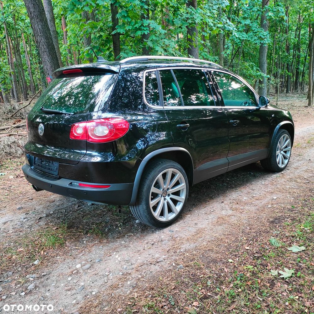 Volkswagen Tiguan - 5