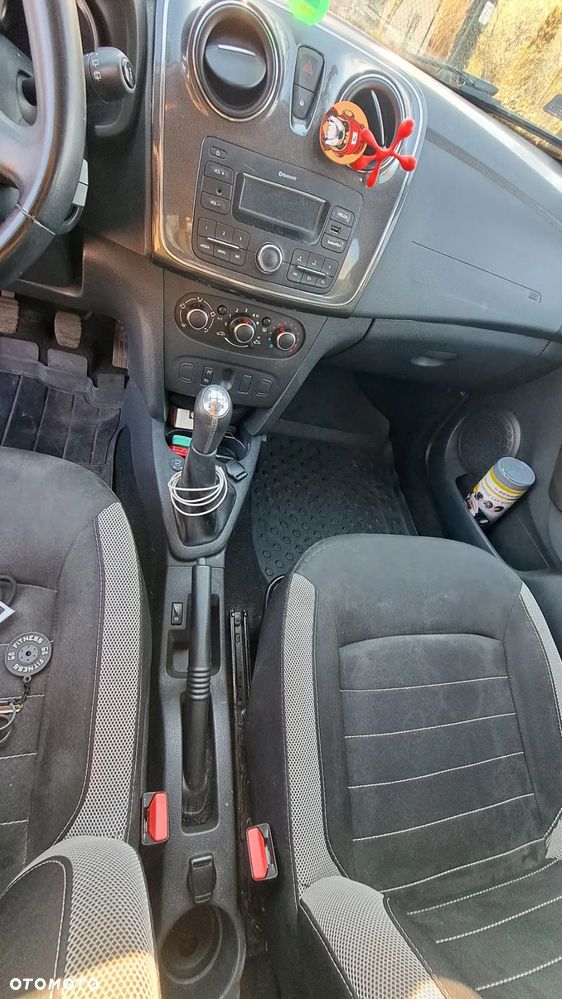 Dacia Sandero - 12