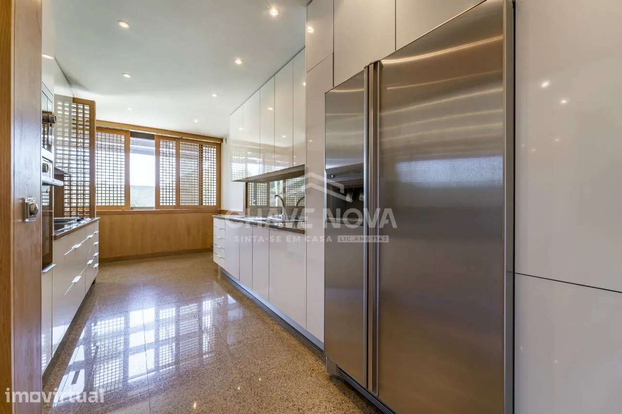 Moradia T4+1 de Luxo em Matosinhos - Grande imagem: 4/25