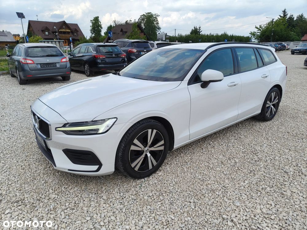 Volvo V60 B3 B Momentum - 35