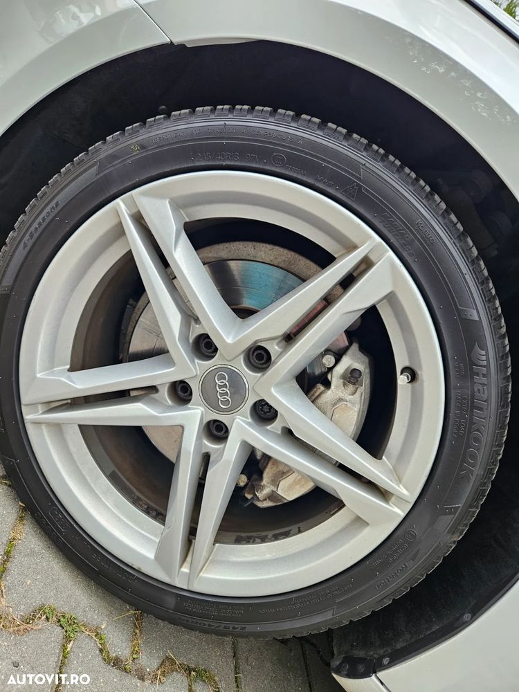 Audi A4 2.0 TDI quattro S tronic Sport - 9