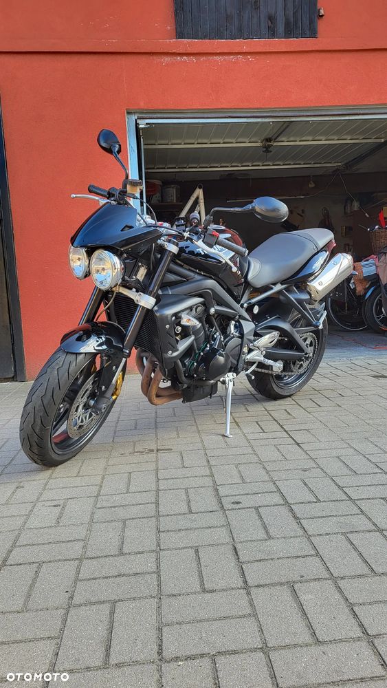 Triumph Street Triple - 2