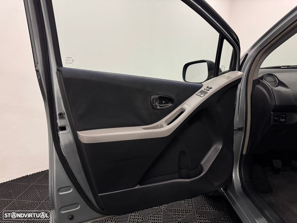 Toyota Yaris 1.4 D-4D SE Sport - 39