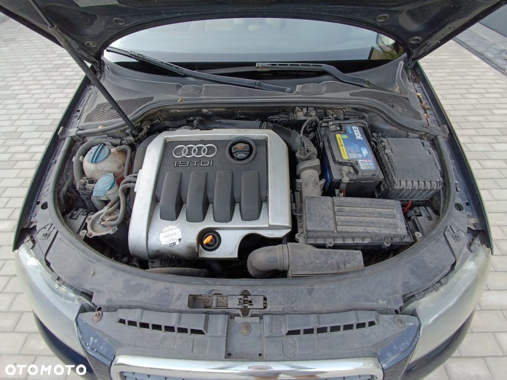 Audi A3 Sportback 1.9 TDI S line Sportpaket plus - 7