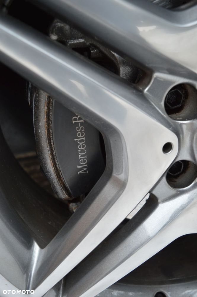 Mercedes-Benz CLA 200 AMG Line - 24