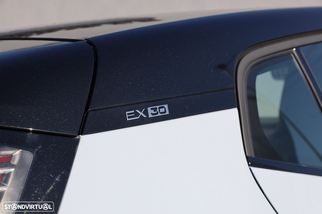 Volvo EX30 69 kWh Single Motor Extended Range Ultra - 24