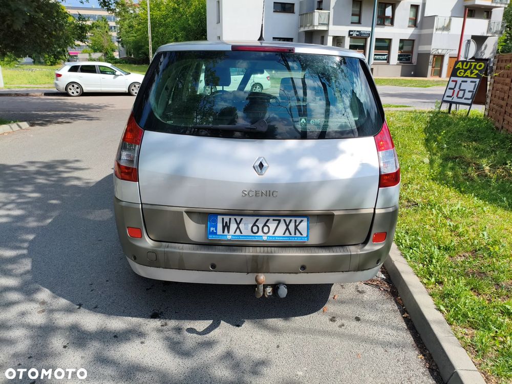 Renault Grand Scenic Gr 2.0 16V Emotion - 10