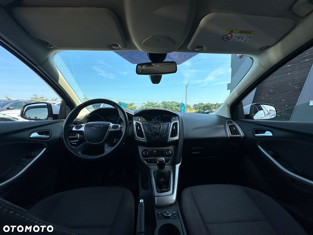 Ford Focus 1.0 EcoBoost Trend Sport - 10