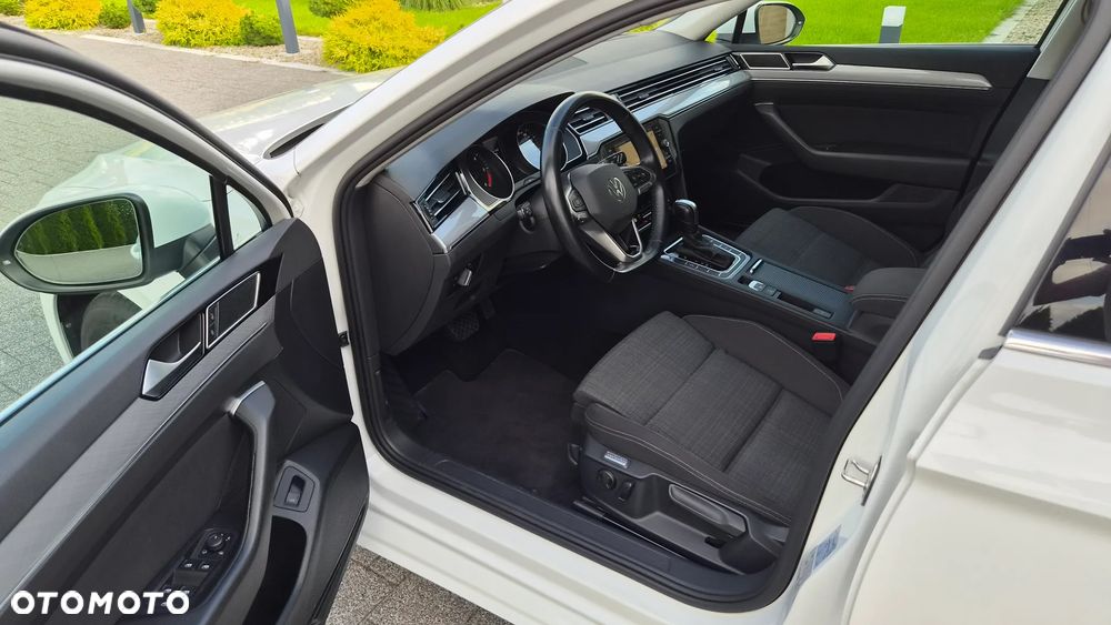 Volkswagen Passat Variant 2.0 TDI BMT Highline DSG - 12