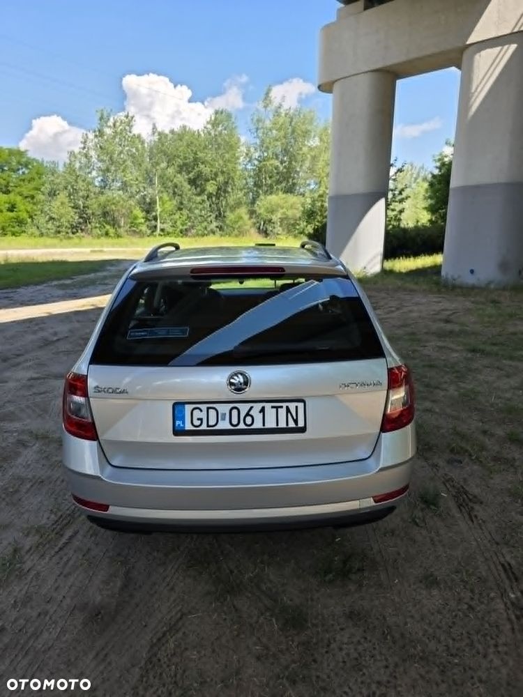 Skoda Octavia 1.5 TSI ACT Active - 6