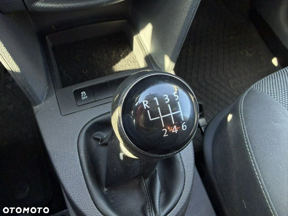 Volkswagen Caddy Trendline 4Motion - 22