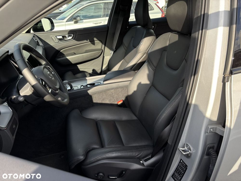 Volvo XC 60 - 21
