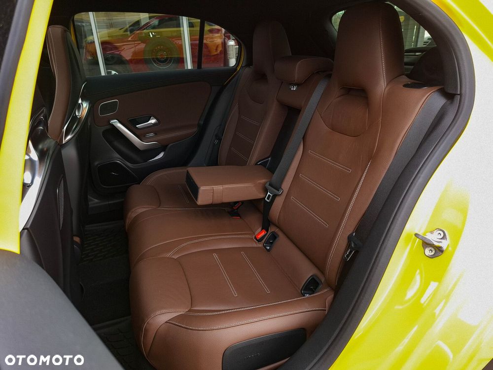 Mercedes-Benz Klasa A 45 S AMG 4-Matic 8G-DCT - 13