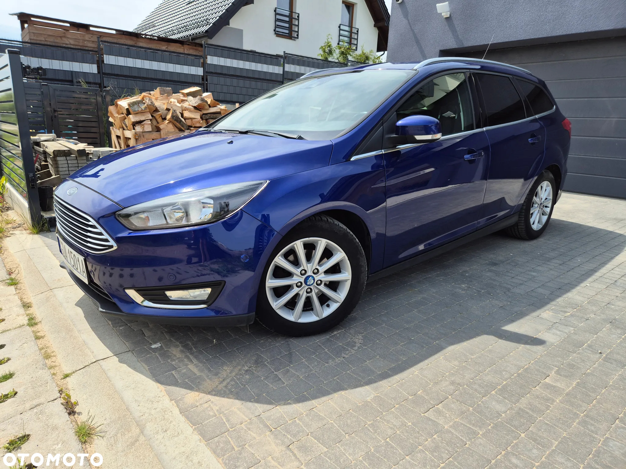 Ford Focus 1.0 EcoBoost Start-Stopp-System TITANIUM - 4
