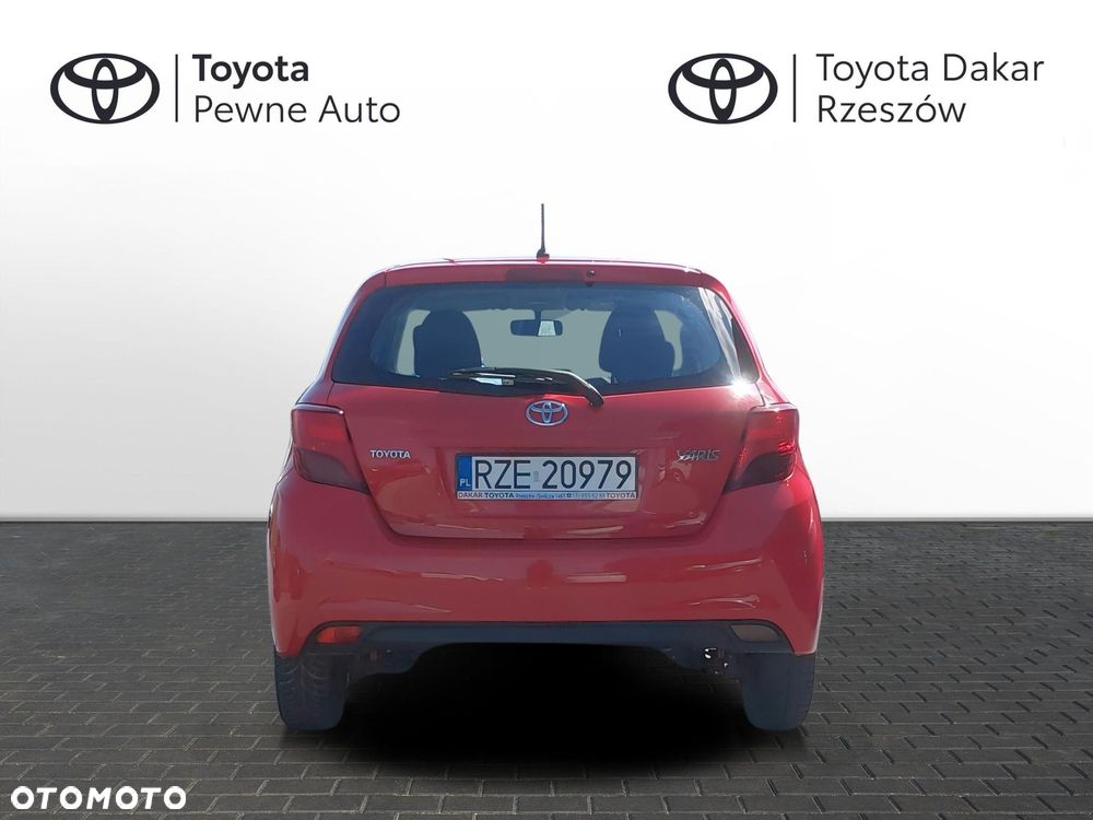 Toyota Yaris - 4