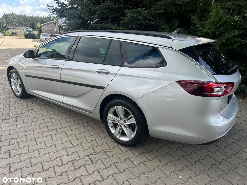 Opel Insignia - 16