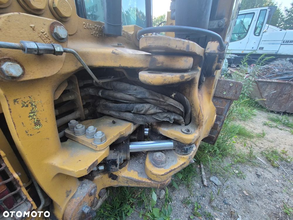 Caterpillar 428 E - 6